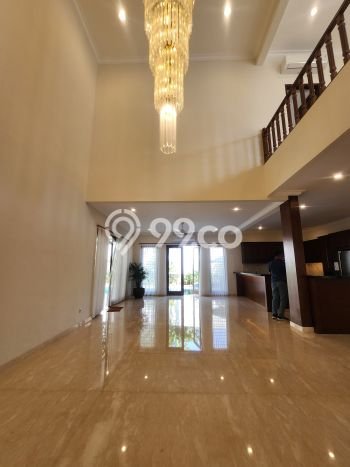 Hunian Elit LB 500m2 Siap Pakai Desain Elegan di Pejaten, Jakarta Selatan Hunian Elit LB 500m2 Siap Pakai Desain Elegan di Pejaten, Jakarta Selatan