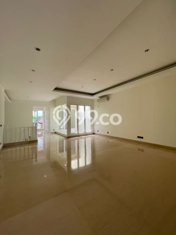 Hunian Elit LB 380m2 Siap Huni Desain Elegan di Pejaten, Jakarta Selatan Hunian Elit LB 380m2 Siap Huni Desain Elegan di Pejaten, Jakarta Selatan