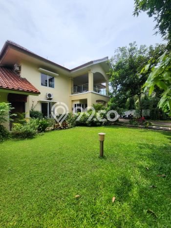 Rumah Eksklusif Siap Huni LT 1018m2 di Cilandak, Jakarta Selatan Rumah Eksklusif Siap Huni LT 1018m2 di Cilandak, Jakarta Selatan