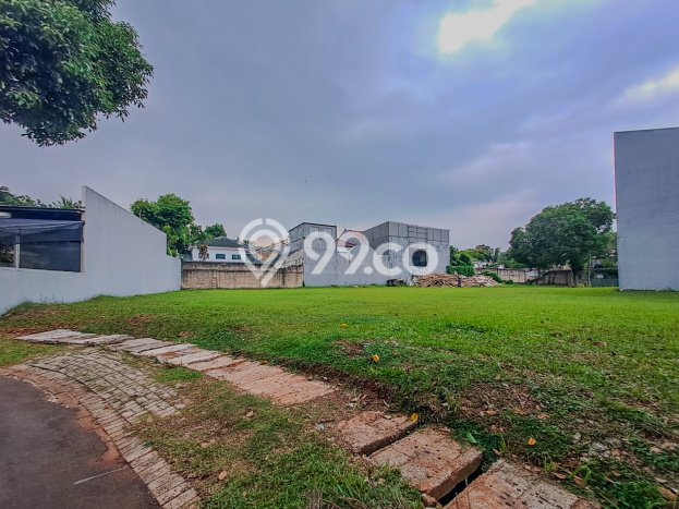 Lahan Kosong Dijual di Tangerang Selatan dengan Area 666m2 Lahan Kosong Dijual di Tangerang Selatan dengan Area 666m2