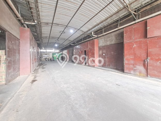 Unit Gudang Dijual di Ciputat Tangerang Selatan Luas Bangunan 644m2 Unit Gudang Dijual di Ciputat Tangerang Selatan Luas Bangunan 644m2