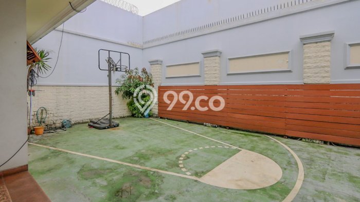 Rumah Luxury Modern Tanpa Renovasi di Pondok Indah Jakarta Selatan Rumah Luxury Modern Tanpa Renovasi di Pondok Indah Jakarta Selatan