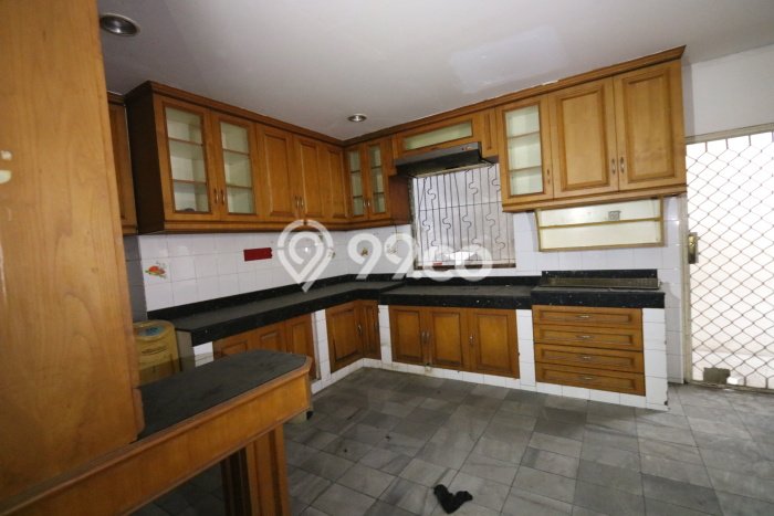 Hunian Mewah Dijual LT 399m2 di Kelapa Gading, Jakarta Utara Hunian Mewah Dijual LT 399m2 di Kelapa Gading, Jakarta Utara
