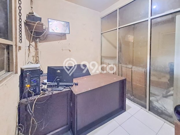 Unit Gudang Dijual di Ciputat Tangerang Selatan Luas Bangunan 644m2 Unit Gudang Dijual di Ciputat Tangerang Selatan Luas Bangunan 644m2