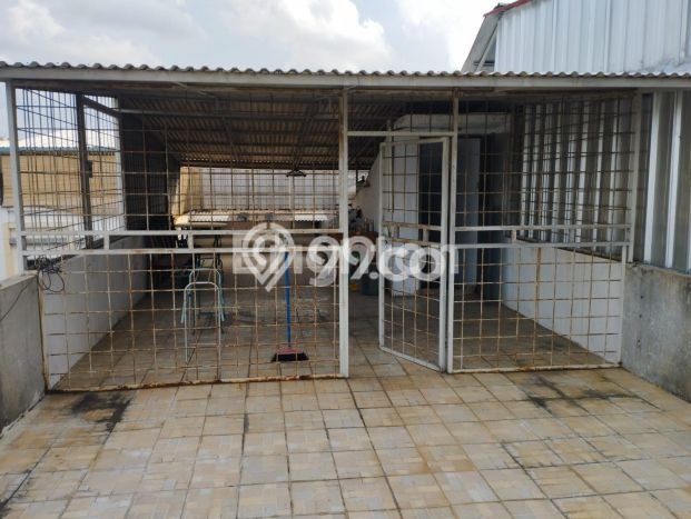 Ruko Dijual di Jakarta Barat LT 108m2 & LB 250m2 Lokasi Terbaik! Ruko Dijual di Jakarta Barat LT 108m2 & LB 250m2 Lokasi Terbaik!