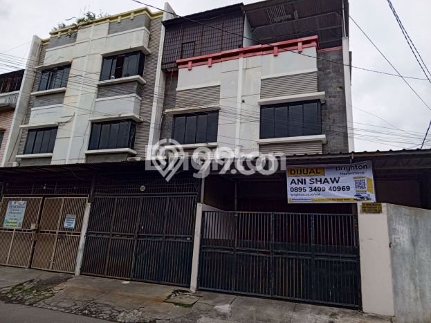 Ruko Bagus Dijual di Jelambar Jakarta Barat Strategis Cocok untuk Kembangkan Bisnis Ruko Bagus Dijual di Jelambar Jakarta Barat Strategis Cocok untuk Kembangkan Bisnis