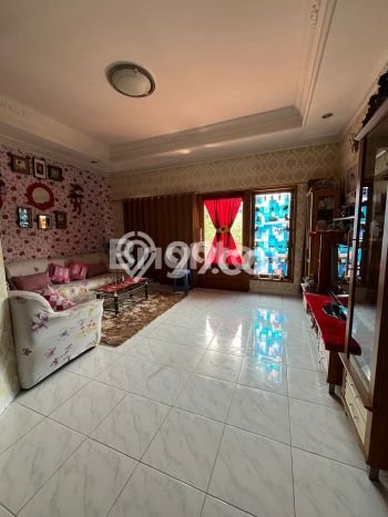 Unit Ruko Dijual di Jakarta Barat LT 80m2 & LB 320m2 Unit Ruko Dijual di Jakarta Barat LT 80m2 & LB 320m2