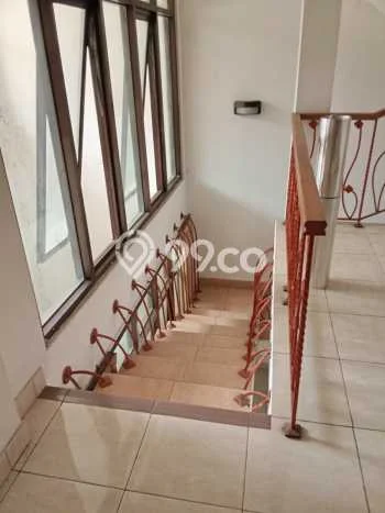 Rumah Elit LB 450m2 Siap Huni Desain Elegan di Pondok Hijau, Bandung Rumah Elit LB 450m2 Siap Huni Desain Elegan di Pondok Hijau, Bandung