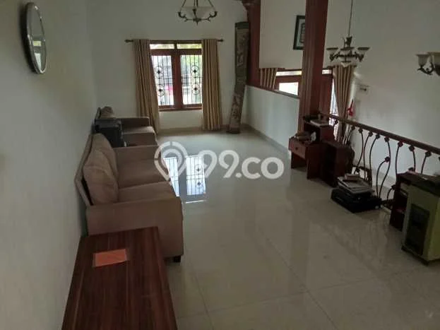 Rumah Elit LB 450m2 Siap Huni Desain Elegan di Pondok Hijau, Bandung Rumah Elit LB 450m2 Siap Huni Desain Elegan di Pondok Hijau, Bandung