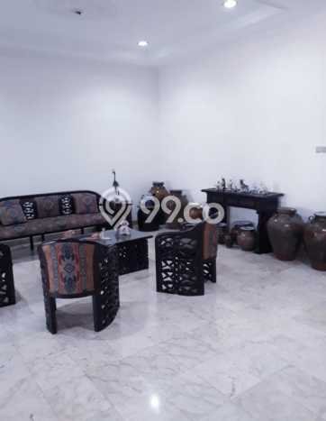 Rumah Luxury Modern Tanpa Renovasi di Pondok Indah Jakarta Selatan Rumah Luxury Modern Tanpa Renovasi di Pondok Indah Jakarta Selatan