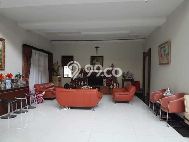 For Sale! Luxury House LT 350m2 Desain Modern di Plumpang For Sale! Luxury House LT 350m2 Desain Modern di Plumpang