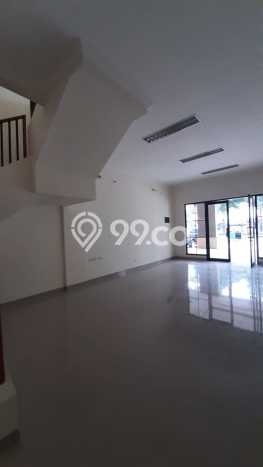 Ruko Disewa di Tangerang dengan LB 126m2 Area Komersial Ramai Ruko Disewa di Tangerang dengan LB 126m2 Area Komersial Ramai