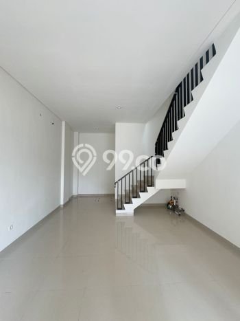 Area Strategis! Disewakan Ruko Lokasi BSD, Tangerang Selatan Cocok untuk Bisnis Area Strategis! Disewakan Ruko Lokasi BSD, Tangerang Selatan Cocok untuk Bisnis