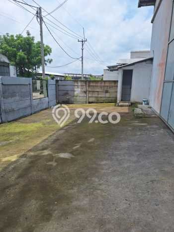 Gudang Disewakan di Kawasan Ramai BSD, Tangerang Selatan Gudang Disewakan di Kawasan Ramai BSD, Tangerang Selatan