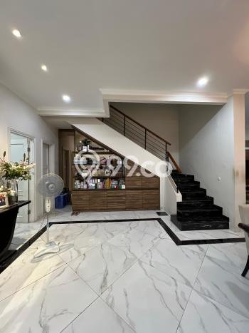 Ready to Use! Luxury House LT 204m2 Desain Elegan di Gading Serpong Ready to Use! Luxury House LT 204m2 Desain Elegan di Gading Serpong