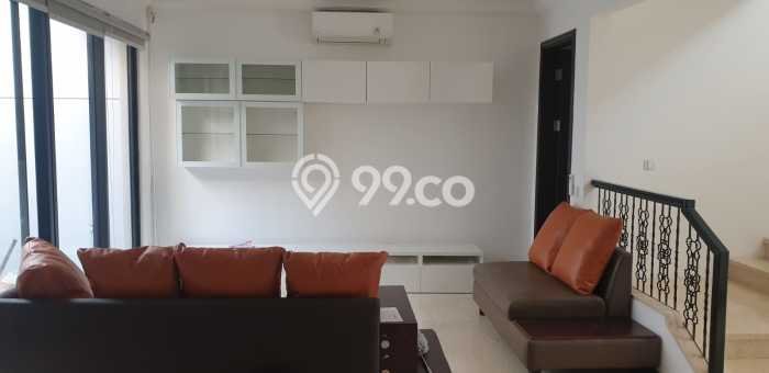 Rumah Cantik Siap Pakai Di BSD Luas 250m2 Lokasi Strategis Rumah Cantik Siap Pakai Di BSD Luas 250m2 Lokasi Strategis