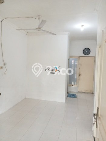 Rumah Strategis Minimalis Lb 100m2 di Rungkut, Surabaya Rumah Strategis Minimalis Lb 100m2 di Rungkut, Surabaya