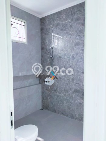 Rumah Elit LB 300m2 Siap Pakai Desain Elegan di Semolowaru, Surabaya Rumah Elit LB 300m2 Siap Pakai Desain Elegan di Semolowaru, Surabaya