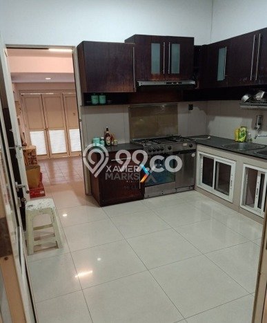 For Sale! Premium House LT 210m2 Desain Modern di Pakuwon Indah For Sale! Premium House LT 210m2 Desain Modern di Pakuwon Indah