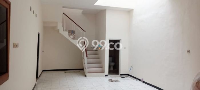 Dijual Rumah Modern 3 KT di Rungkut Industri, Surabaya Dijual Rumah Modern 3 KT di Rungkut Industri, Surabaya