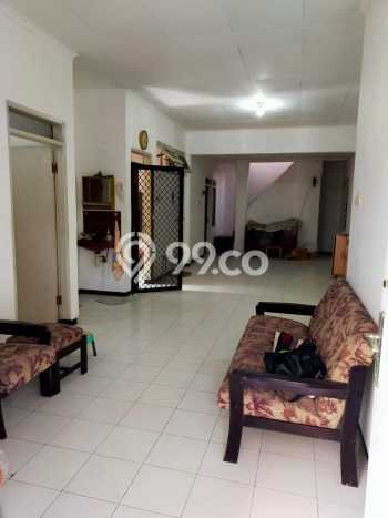 Sewa cepat hunian minimalis strategis 3 Kamar di Rungkut, Surabaya Sewa cepat hunian minimalis strategis 3 Kamar di Rungkut, Surabaya