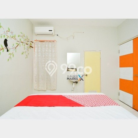 Hunian Mewah LB 750m2 Siap Pakai Desain Elegan di Keputih, Surabaya Hunian Mewah LB 750m2 Siap Pakai Desain Elegan di Keputih, Surabaya