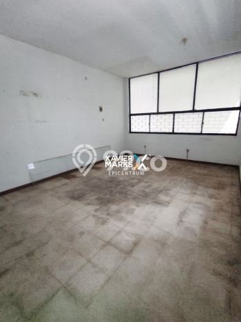 FOR SALE! Ruko di Genteng Surabaya, LT 62m2, LB 150m2 FOR SALE! Ruko di Genteng Surabaya, LT 62m2, LB 150m2