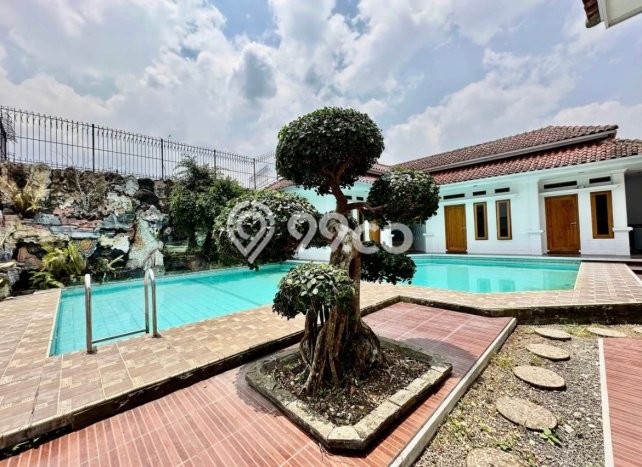Rumah Modern Cantik 5 KT Bisa Langsung Pindah di Cireunghas Rumah Modern Cantik 5 KT Bisa Langsung Pindah di Cireunghas