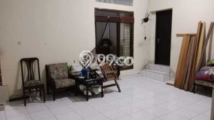 Dijual Cepat Rumah Bagus Siap Huni LB 160m2 di Semarang Tengah, Semarang Dijual Cepat Rumah Bagus Siap Huni LB 160m2 di Semarang Tengah, Semarang
