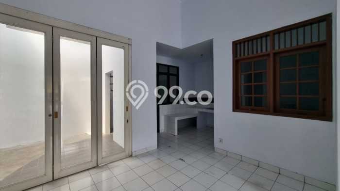 Rumah Strategis Minimalis Lb 100m2 di Cakung, Jakarta Timur Rumah Strategis Minimalis Lb 100m2 di Cakung, Jakarta Timur