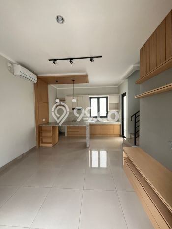Dijual Rumah Modern 3 KT di Summarecon Crown Gading, Bekasi Dijual Rumah Modern 3 KT di Summarecon Crown Gading, Bekasi