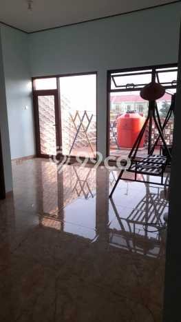 Rumah Luxury Modern Siap Huni di harapan indah Bekasi Rumah Luxury Modern Siap Huni di harapan indah Bekasi