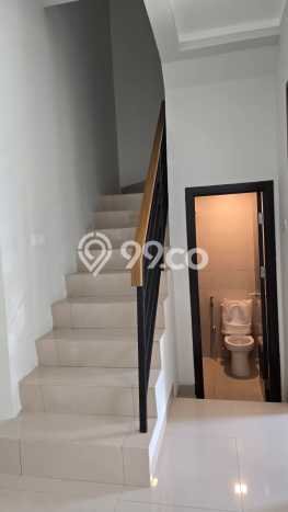 Rumah sewa siap pakai 4 KT di Summarecon Crown Gading, Bekasi Rumah sewa siap pakai 4 KT di Summarecon Crown Gading, Bekasi
