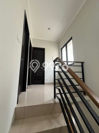 Dijual Rumah Modern 3 KT di Summarecon Crown Gading, Bekasi Dijual Rumah Modern 3 KT di Summarecon Crown Gading, Bekasi