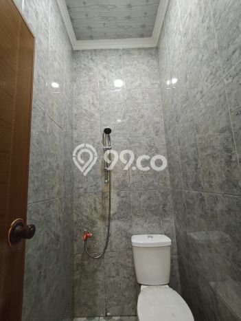 Rumah Modern 2 KT di Harapan Indah Bekasi Unfurnished Rumah Modern 2 KT di Harapan Indah Bekasi Unfurnished