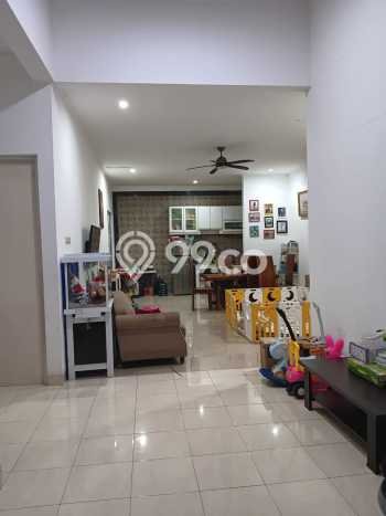Rumah Modern 2 KT di Harapan Indah Bekasi Semi Furnished Rumah Modern 2 KT di Harapan Indah Bekasi Semi Furnished