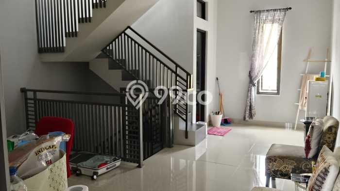 Untuk Dijual Ruko di Banjarsari Solo LT 60m2 / LB 180m2 Untuk Dijual Ruko di Banjarsari Solo LT 60m2 / LB 180m2