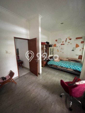 Rumah Elit Modern Siap Huni di Meruya Jakarta Barat Rumah Elit Modern Siap Huni di Meruya Jakarta Barat