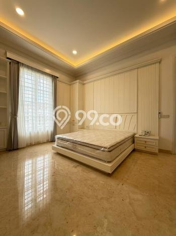 Hunian Elit LB 760m2 Siap Huni Desain Elegan di Kemang, Jakarta Selatan Hunian Elit LB 760m2 Siap Huni Desain Elegan di Kemang, Jakarta Selatan