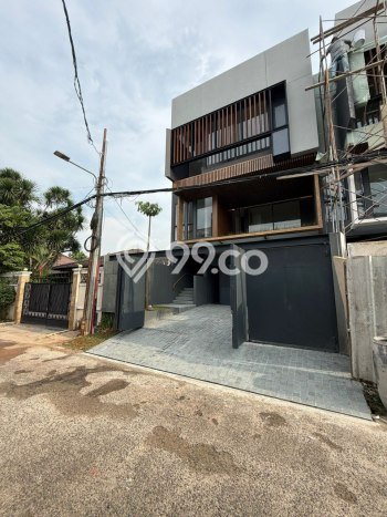 For Sale! Luxury House LT 209m2 Desain Modern di Kemang For Sale! Luxury House LT 209m2 Desain Modern di Kemang