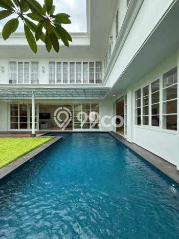 Hunian Elit LB 760m2 Siap Huni Desain Elegan di Kemang, Jakarta Selatan Hunian Elit LB 760m2 Siap Huni Desain Elegan di Kemang, Jakarta Selatan