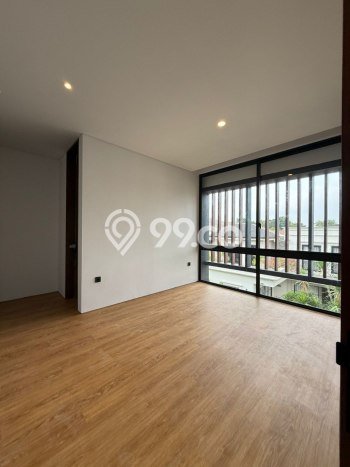 For Sale! Luxury House LT 209m2 Desain Modern di Kemang For Sale! Luxury House LT 209m2 Desain Modern di Kemang