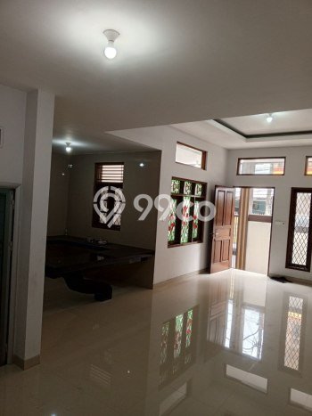 Jual Rumah Strategis Bagus Punya 4 KT di Cipondoh Tangerang SHM Jual Rumah Strategis Bagus Punya 4 KT di Cipondoh Tangerang SHM