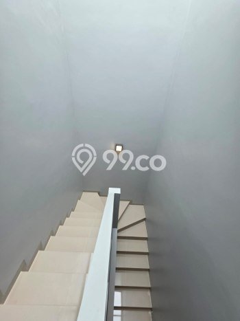Kos-kosan Dijual di Tanjung Duren Jakarta Barat Luas 2400m2 Kos-kosan Dijual di Tanjung Duren Jakarta Barat Luas 2400m2