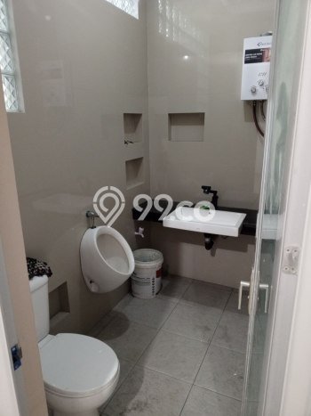 Jual Rumah Strategis Bagus Punya 4 KT di Cipondoh Tangerang SHM Jual Rumah Strategis Bagus Punya 4 KT di Cipondoh Tangerang SHM