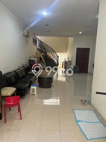 Dijual Rumah Luas Elegan Dengan View Cantik di Duri Kepa, Jakarta Barat Dijual Rumah Luas Elegan Dengan View Cantik di Duri Kepa, Jakarta Barat