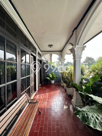Hunian Eksklusif Siap Huni LT 600m2 di Cinere, Depok Hunian Eksklusif Siap Huni LT 600m2 di Cinere, Depok