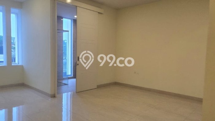 Dijual Rumah Elit Exclusive di Mulyorejo, Surabaya Dijual Rumah Elit Exclusive di Mulyorejo, Surabaya