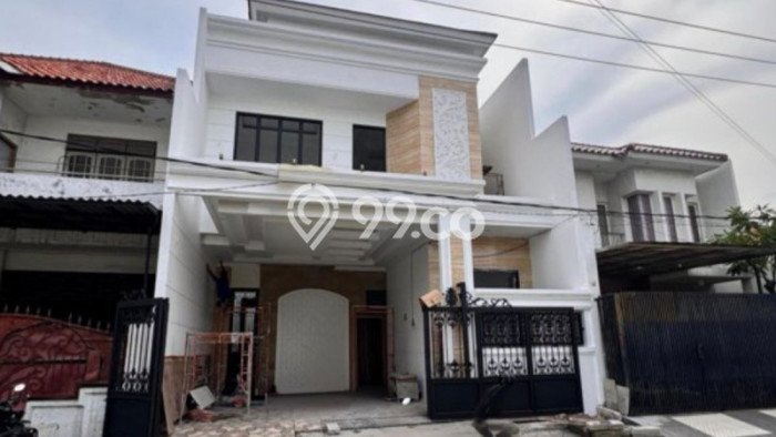 Dijual Rumah Premium dengan Fasilitas Sekitar Lengkap di Mulyorejo, Surabaya Dijual Rumah Premium dengan Fasilitas Sekitar Lengkap di Mulyorejo, Surabaya