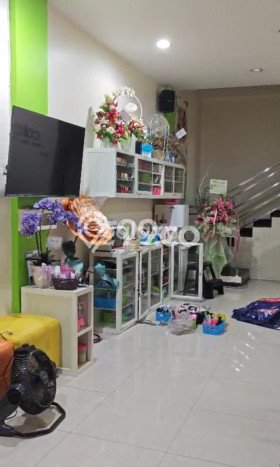 Ruko Komersial Dijual di Sukolilo Surabaya LT 72m2 & LB 100m2 Ruko Komersial Dijual di Sukolilo Surabaya LT 72m2 & LB 100m2